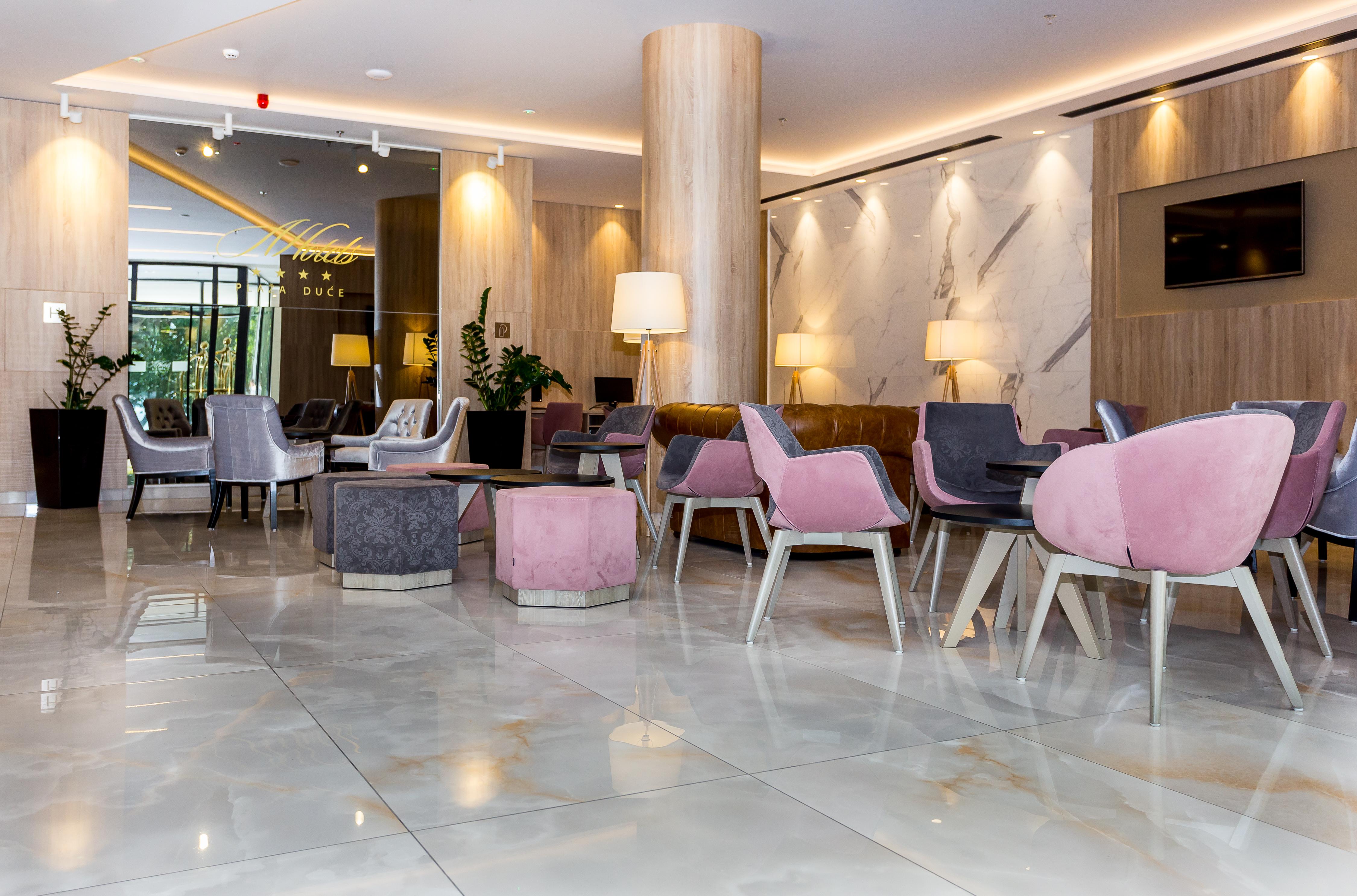 Hotel Plaza Duce Duće Exterior foto